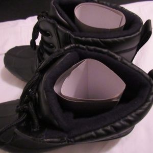 oak and rush duck boots